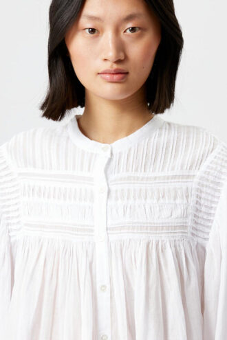 Blusa Plalia de voile de algodón liso fruncido Blusa Plalia de voile de algodón liso fruncido