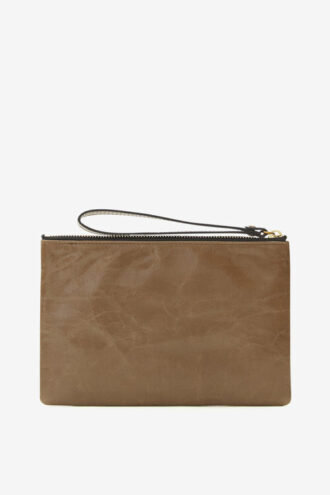 Bolso de mano de piel brillante Mino