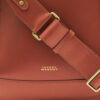 Bolso hobo de piel Oskan Bolso hobo de piel Oskan