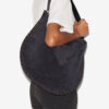 Bolso Oskan Hobo de piel de becerro ante suave