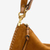 Bolso Oskan Soft Zip en piel de becerro trenzada Bolso Oskan Soft Zip en piel de becerro trenzada