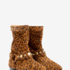 Botas Stania de ante de becerro con tacón plano estampado Botas Stania de ante de becerro con tacón plano estampado