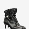 Botines de piel con tachuelas Forla Botines de piel con tachuelas Forla