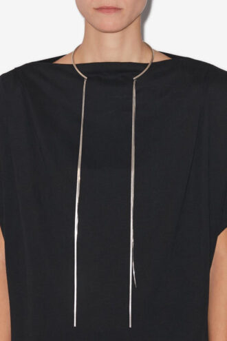 Fascinante collar bufanda plateado