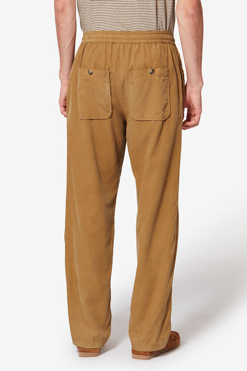 Pantalones holgados de pana Nirlen Pantalones holgados de pana Nirlen