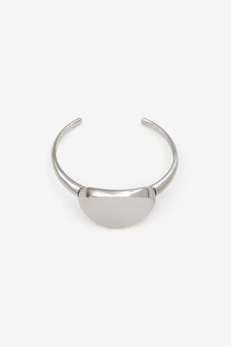Pulsera tipo brazalete Ory en latón con acabado plateado