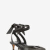 Zapatos de tacón alto con talón abierto Pilvee en piel de becerro con tachuelas Zapatos de tacón alto con talón abierto Pilvee en piel de becerro con tachuelas